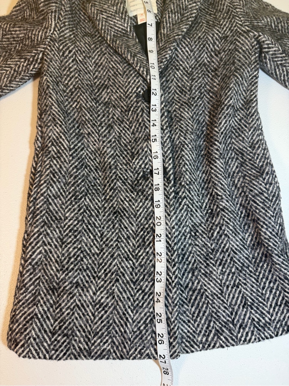 Cat & Jack Girls Herringbone Peacoat Gray Black Button Front Coat XS - Picture 3 of 8
